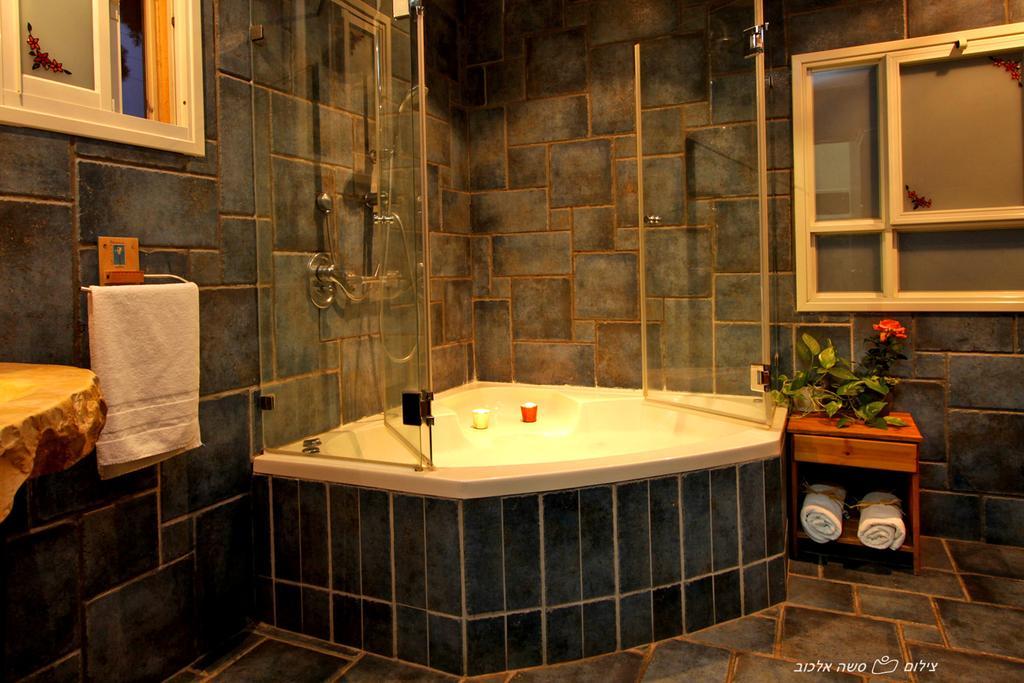 Golan Rooms At Sagi Family Country Lodging Ramot Esterno foto